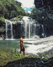 Capa do Contemplando a Cachoeira dos Anjos, Carrancas - MG