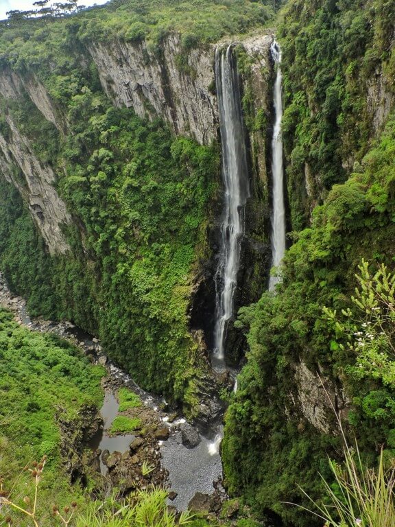 A imagem contém: Cânion Itaimbezinho, Parque Nacional Aparados da Serra, Santa Catarina, Rio Grande do Sul