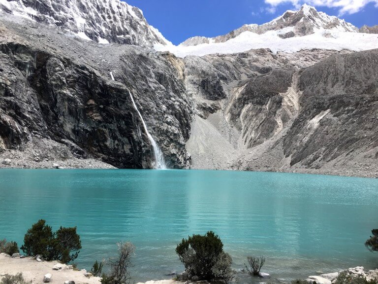 A imagem contém: Laguna 69, Parque Nacional de Huascarán, Peru