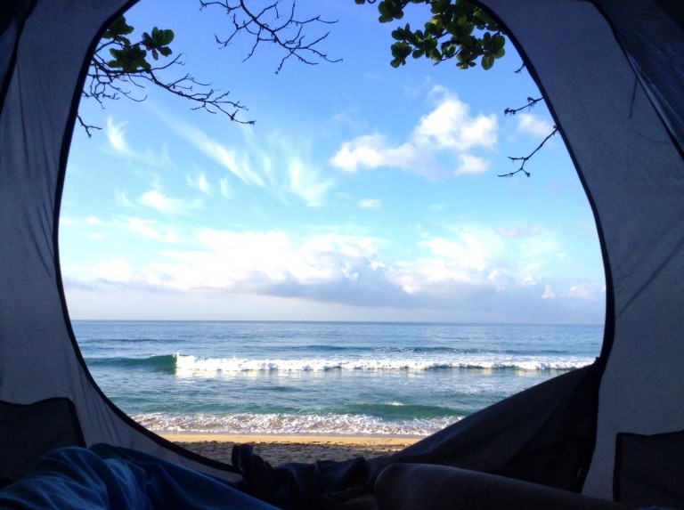 A imagem contém: Praia do Sono, Paraty, Rio de Janeiro, camping