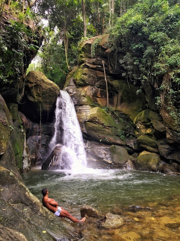 A imagem contém: Cachoeira das Andorinhas, Aldeia Velha