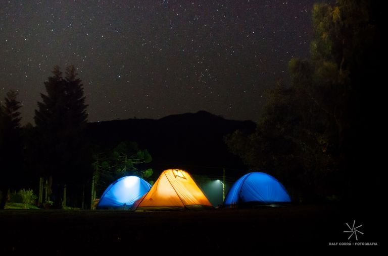 camping no parque nacional de itatiaia
