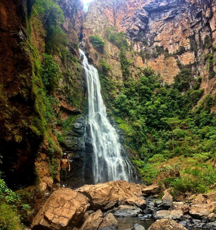 A imagem contém: Cachoeira da Água Fria, Formosa, Goiás
