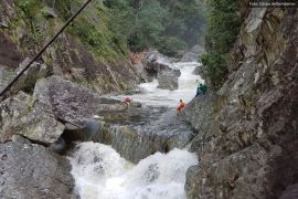 Turistas ficam ilhados em cachoeira na Chapada dos Veadeiros