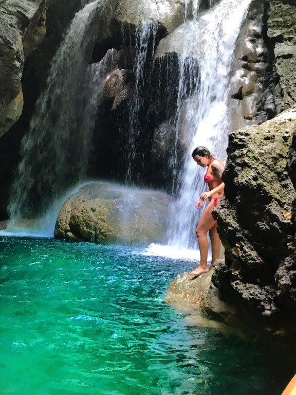 A imagem contém: Cachoeira Somerset, Port Antonio, Jamaica