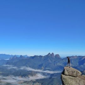 Capa do Pico da Caledônia, Parque Estadual dos Três picos